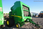 2010 John Deere 568