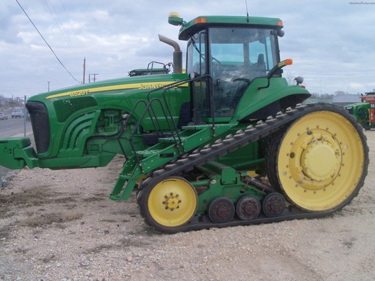 2003 John Deere 8520T