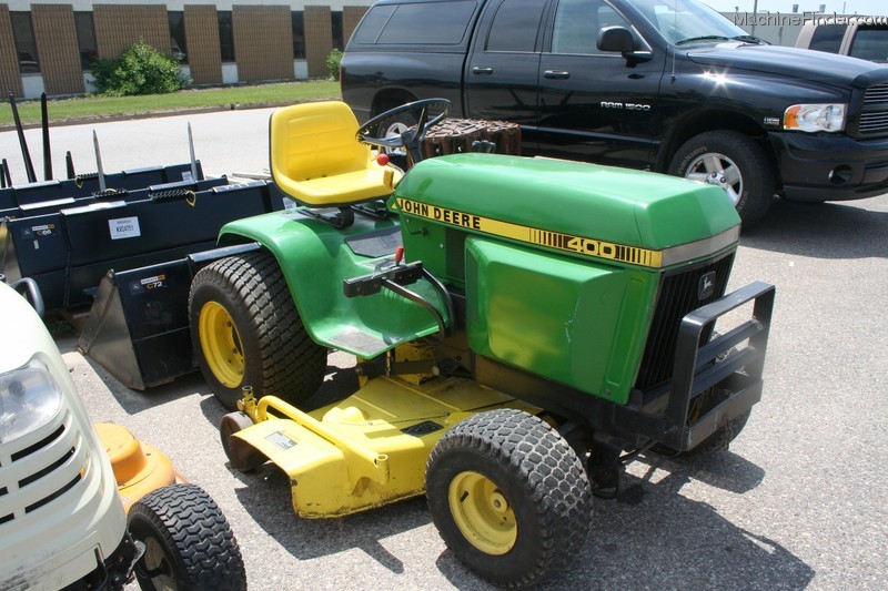 Used Farm & Agricultural Equipment John Deere MachineFinder