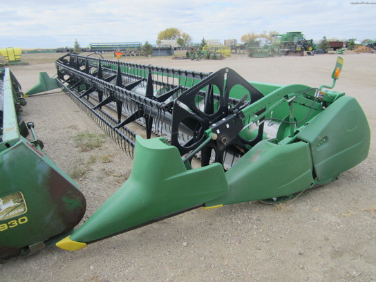 2006 John Deere 630F
