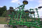 2012 John Deere 2210
