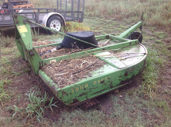  John Deere 709