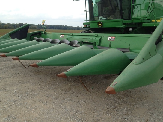 2006 John Deere 893