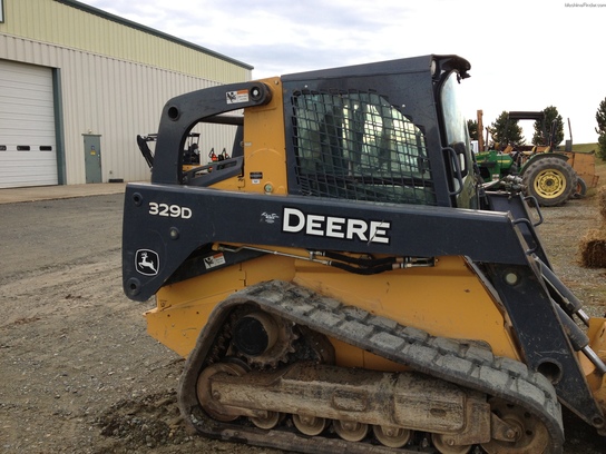 2011 John Deere CT329D