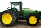 2006 John Deere 8230