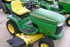 1999 John Deere GT235