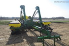 2004 John Deere 1770