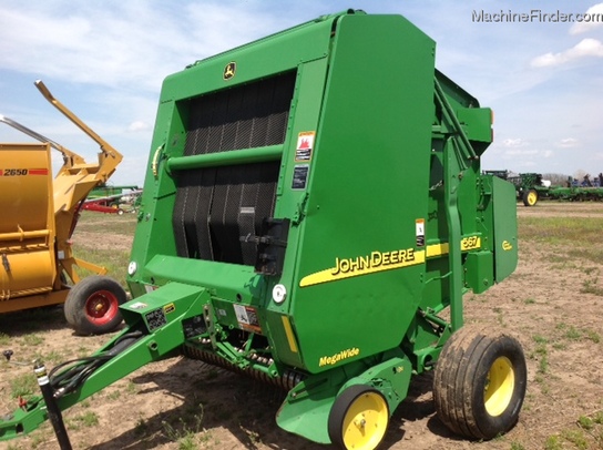 2002 John Deere 567