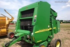 2002 John Deere 567