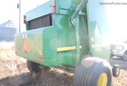2009 John Deere 568