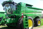 2012 John Deere S670
