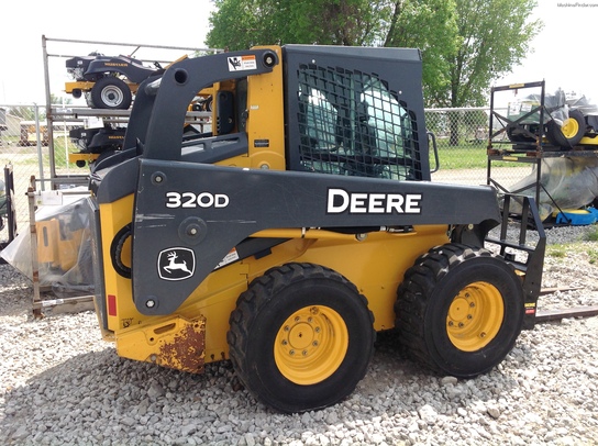 2010 John Deere 320D
