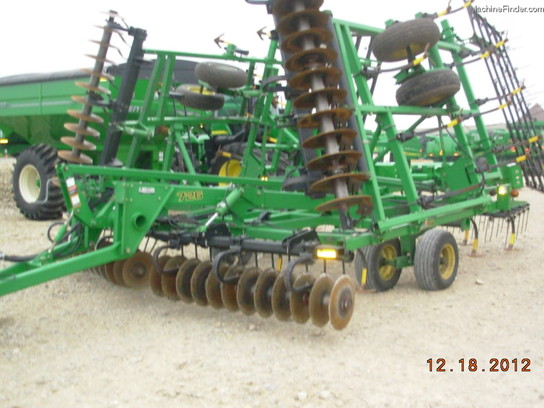 1997 John Deere 726