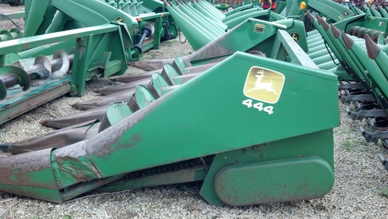 1983 John Deere 643