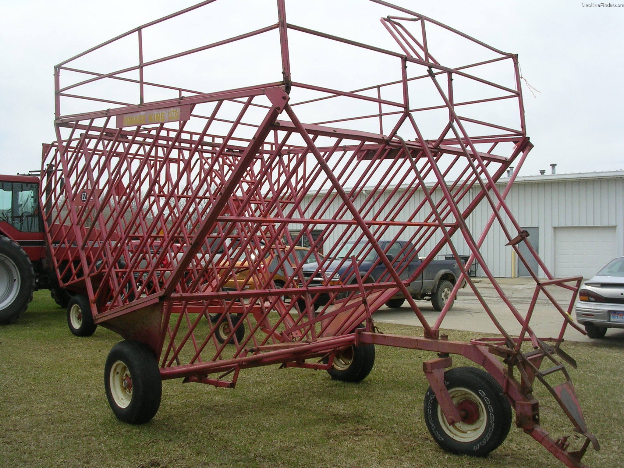 EZTrail BALE BASKET Hay Equipment Handling and Transport John