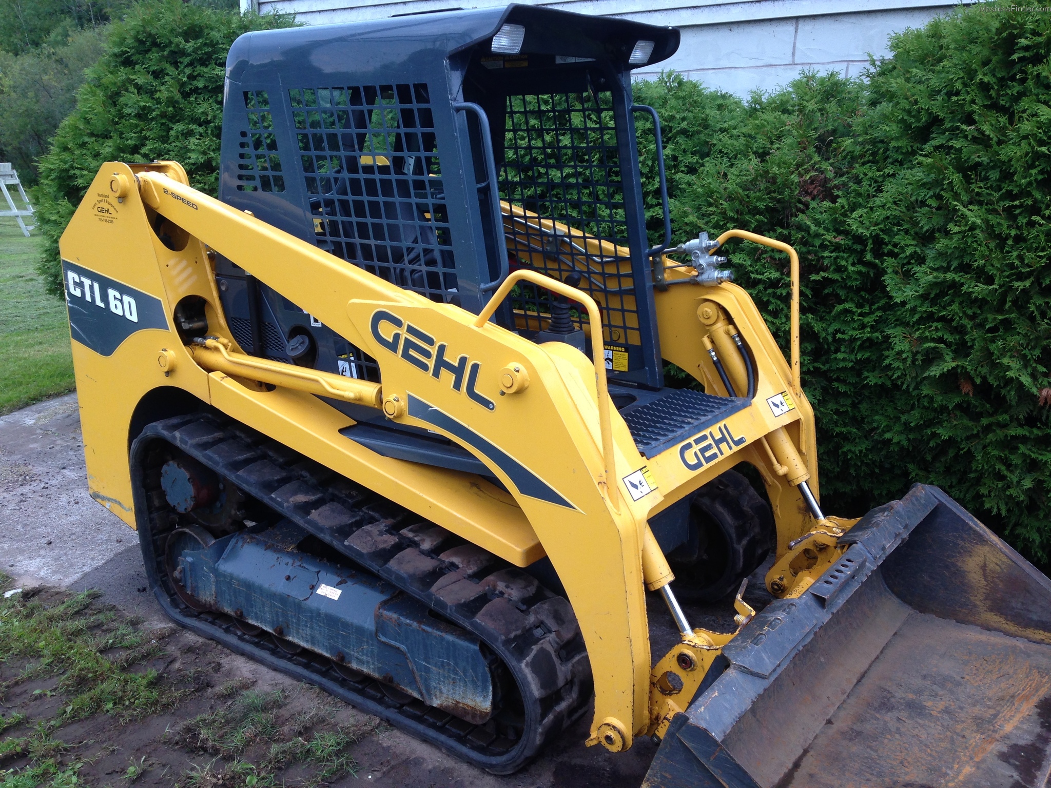 Gehl CTL60 Compact Track Loader John Deere MachineFinder