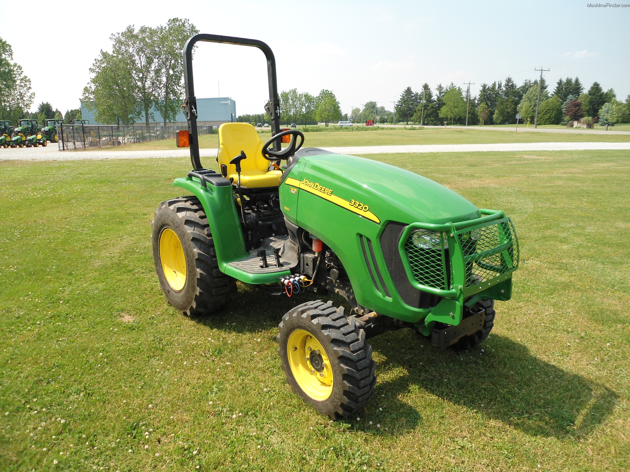 2011 John Deere 3320 With 72D 300CX Tractors Compact 1 40hp 