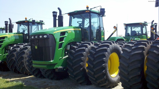 2011 John Deere 9530