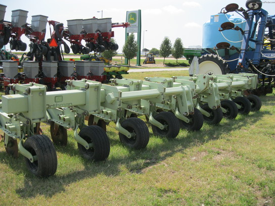 1997 Orthman 8350
