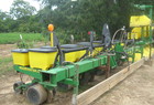 2006 John Deere 1700