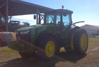 2011 John Deere 8235R