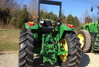 2012 John Deere 7230