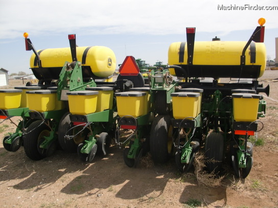 2006 John Deere 1760