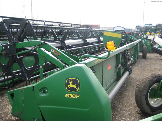 2012 John Deere 630F