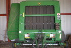 2006 John Deere 567