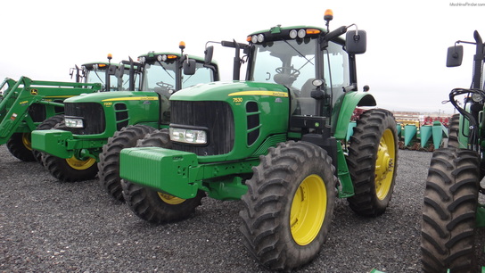 2011 John Deere 7530 Premium