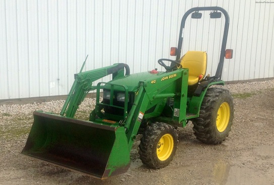 1999 John Deere 4100