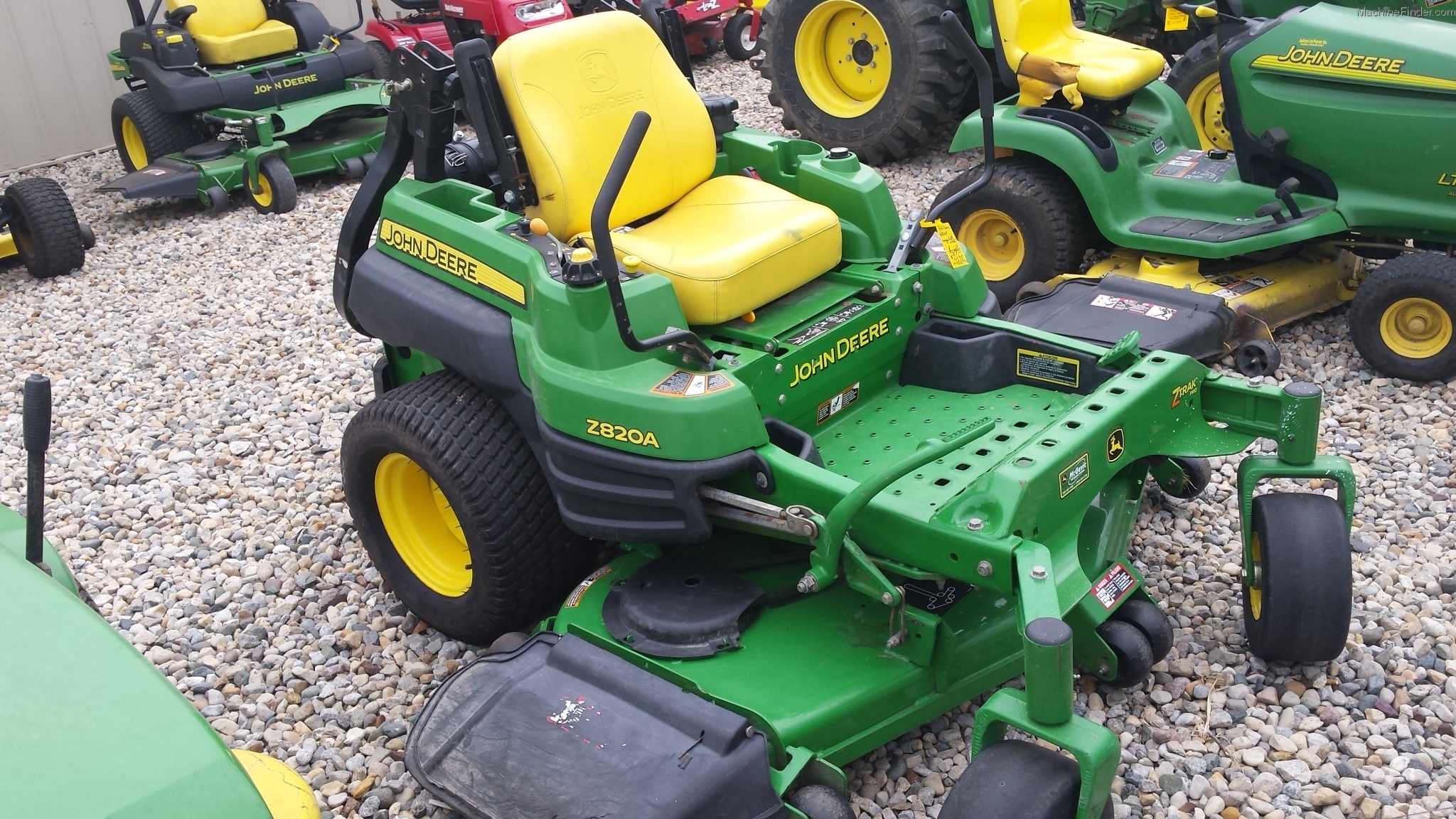 2008 John Deere Z820A Lawn & Garden and Commercial Mowing John Deere