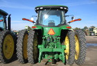  John Deere 8225R