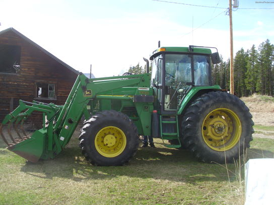 2002 John Deere 7510