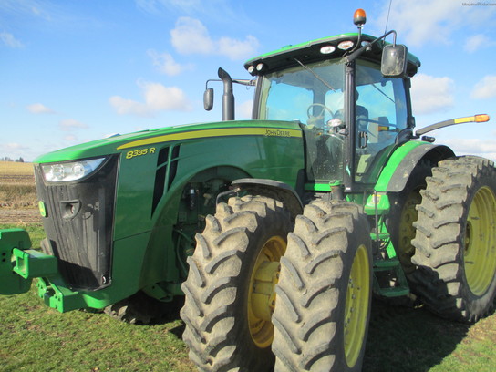 2012 John Deere 8335R