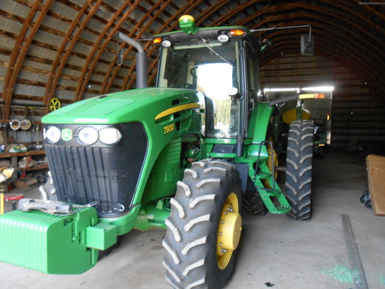 2011 John Deere 7930