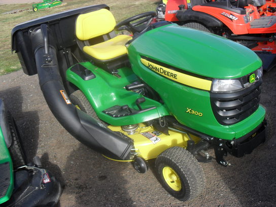 2010 John Deere X300