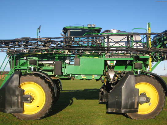 2010 John Deere 4830