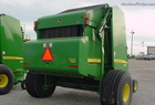 2011 John Deere 568