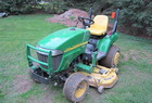 2006 John Deere 2305