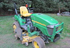 2006 John Deere 2305