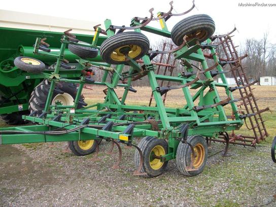  John Deere 960
