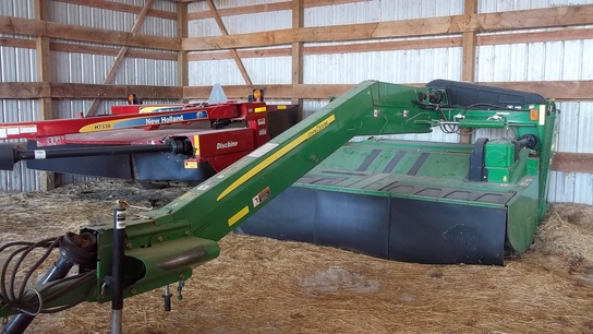 2008 John Deere 830