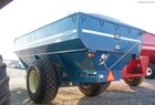  Kinze 840