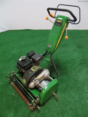 2007 John Deere 220C