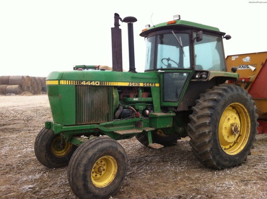 1979 John Deere 4440