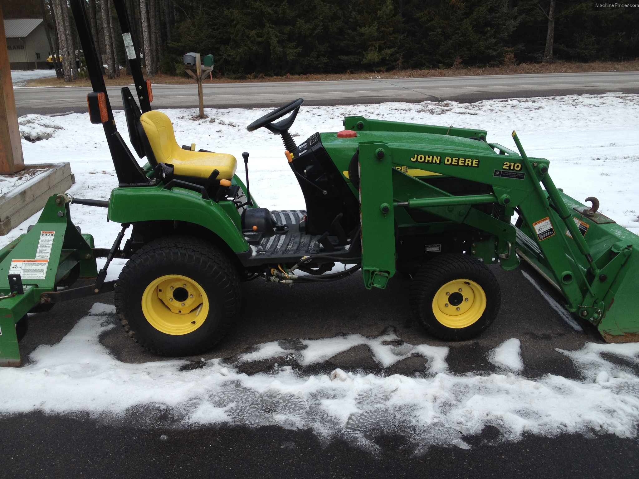 2004 John Deere 2210 Tractors Compact (140hp.) John Deere MachineFinder