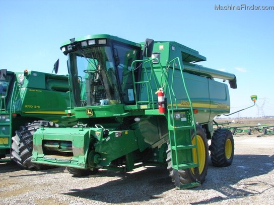 2004 John Deere 9560 STS