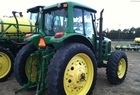 2008 John Deere 7330