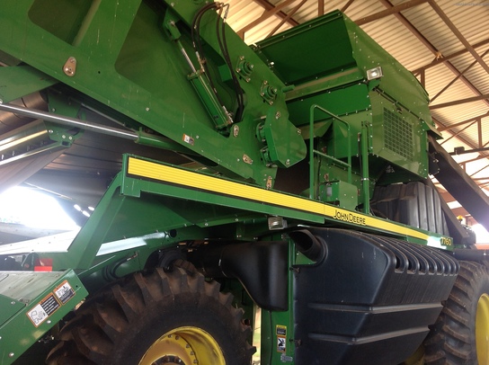 2011 John Deere 7760